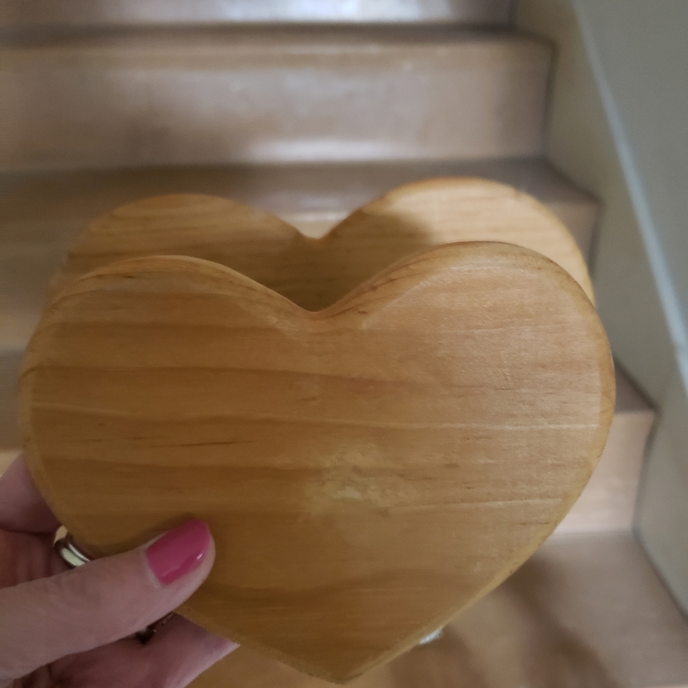 Throw holder, wooden, heart shaped, hangs on wall